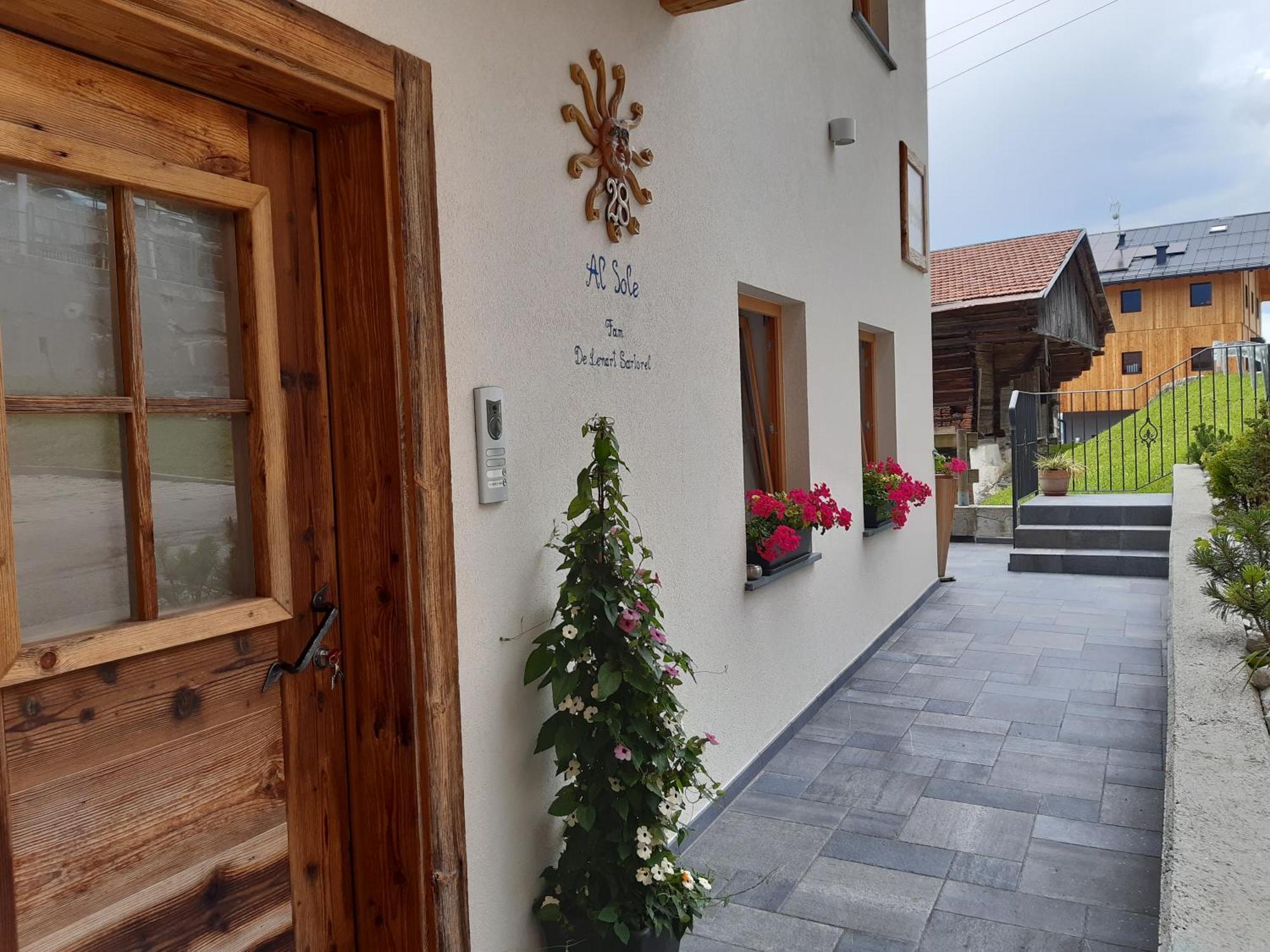 Al Sole B&B Valcomelico Santo Stefano Di Cadore Exterior photo